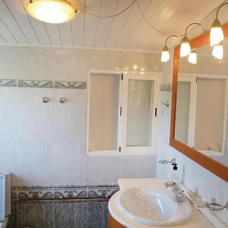 Amazing In With Kitchen Holiday home