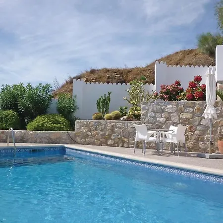 5 Bedroom Beautiful In * Almuñécar