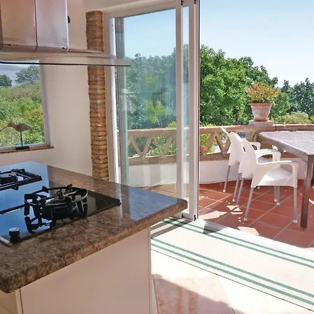 Amazing In With Kitchen *