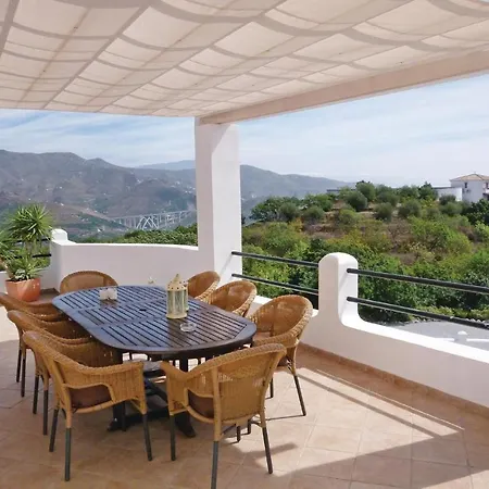 Amazing In With Kitchen Holiday home